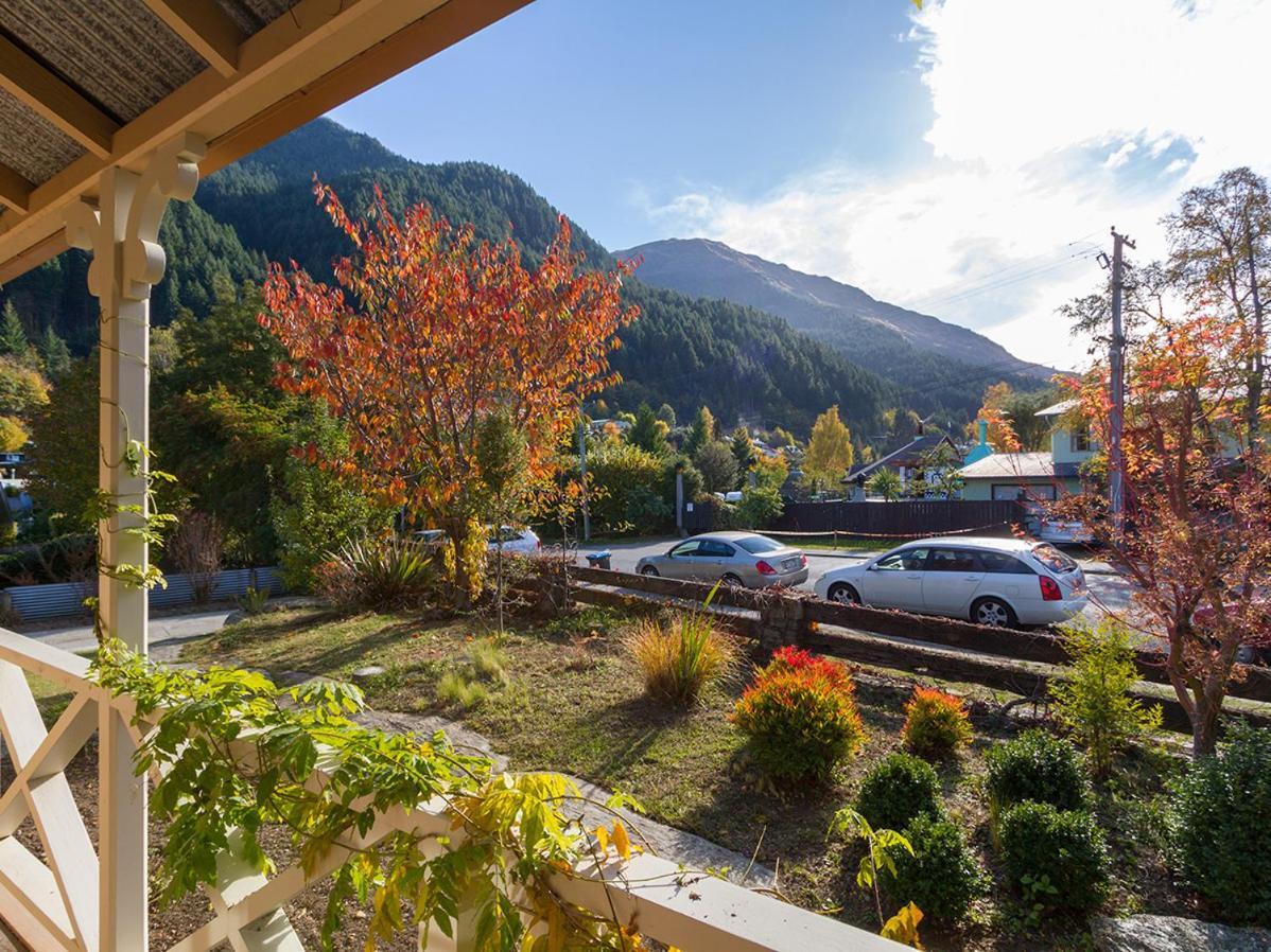 Central Peach - Queenstown Holiday Home 외부 사진